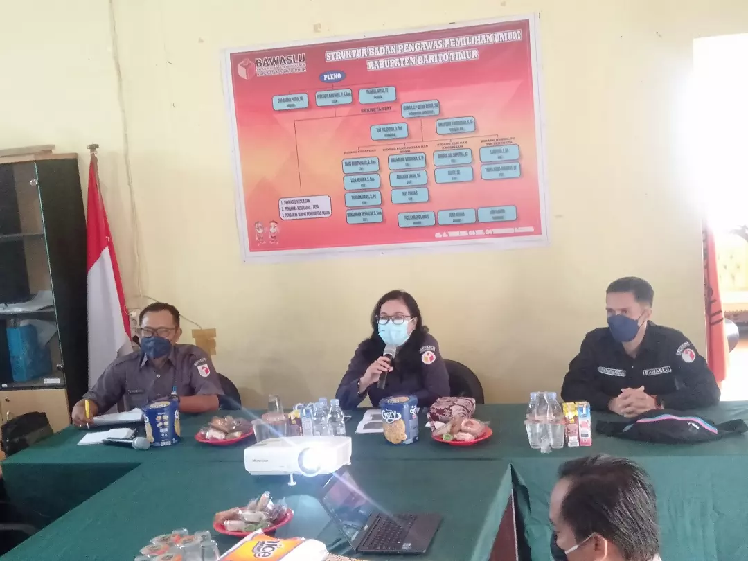 Rapat Pembinaan Pelaksanaan Penyelesaian Sengketa Pada Pemilu Tahun 2024 Oleh Bawaslu Provinsi Kalimantan Tengah