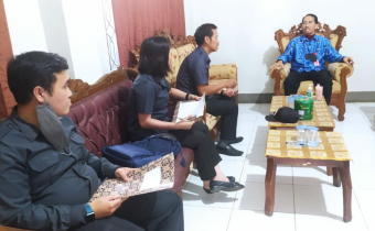 Menindaklanjuti SE Bawaslu RI No 7 Tahun 2022, Bawaslu Bartim Lakukan Koordinasi ke Disnakertrans dan Dinsos Kab. Bartim