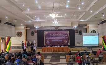 Rapat Pleno Terbuka Rekapitulasi DPHP dan Penetapan DPS Kabupaten Barito Timur